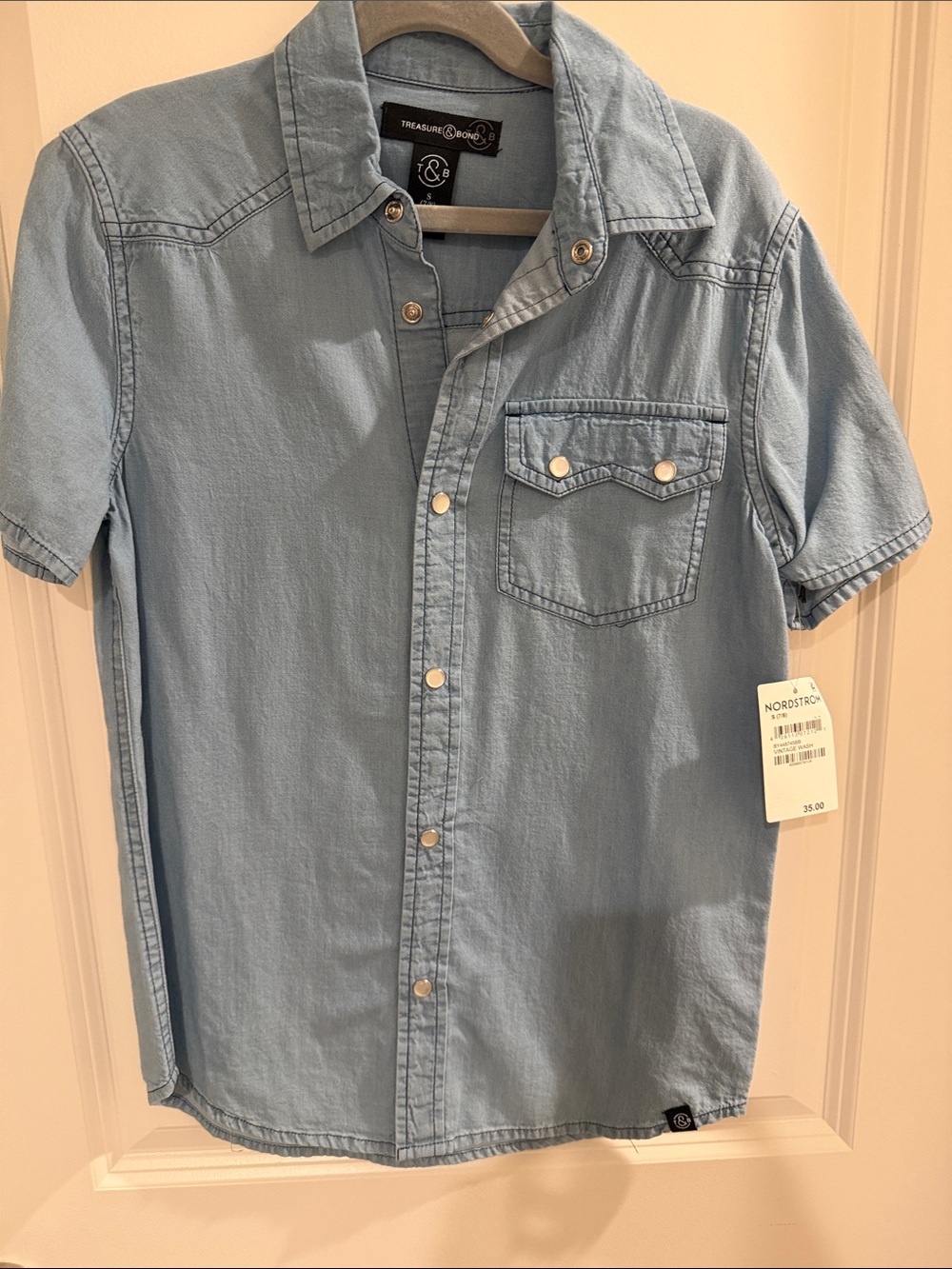 Treasure & Bond Light Blue Denim Short Sleeve Button-Down Shirt